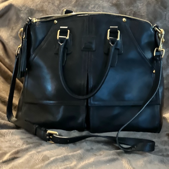 Dooney & Bourke Black Leather Briefcase with Structured Design - Picture 2 of 5